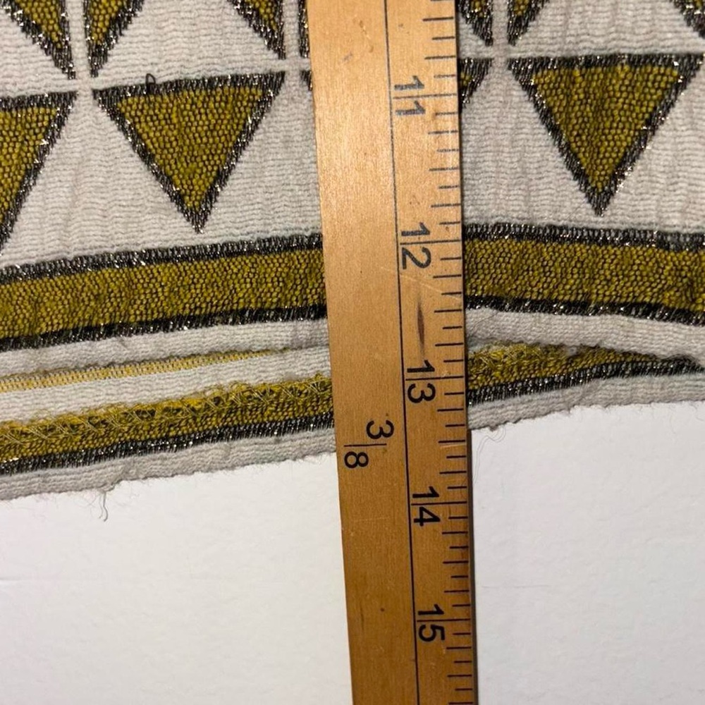 Zara Olive and Cream Geometric Embroidered Mini Skirt - Picture 6 of 8
